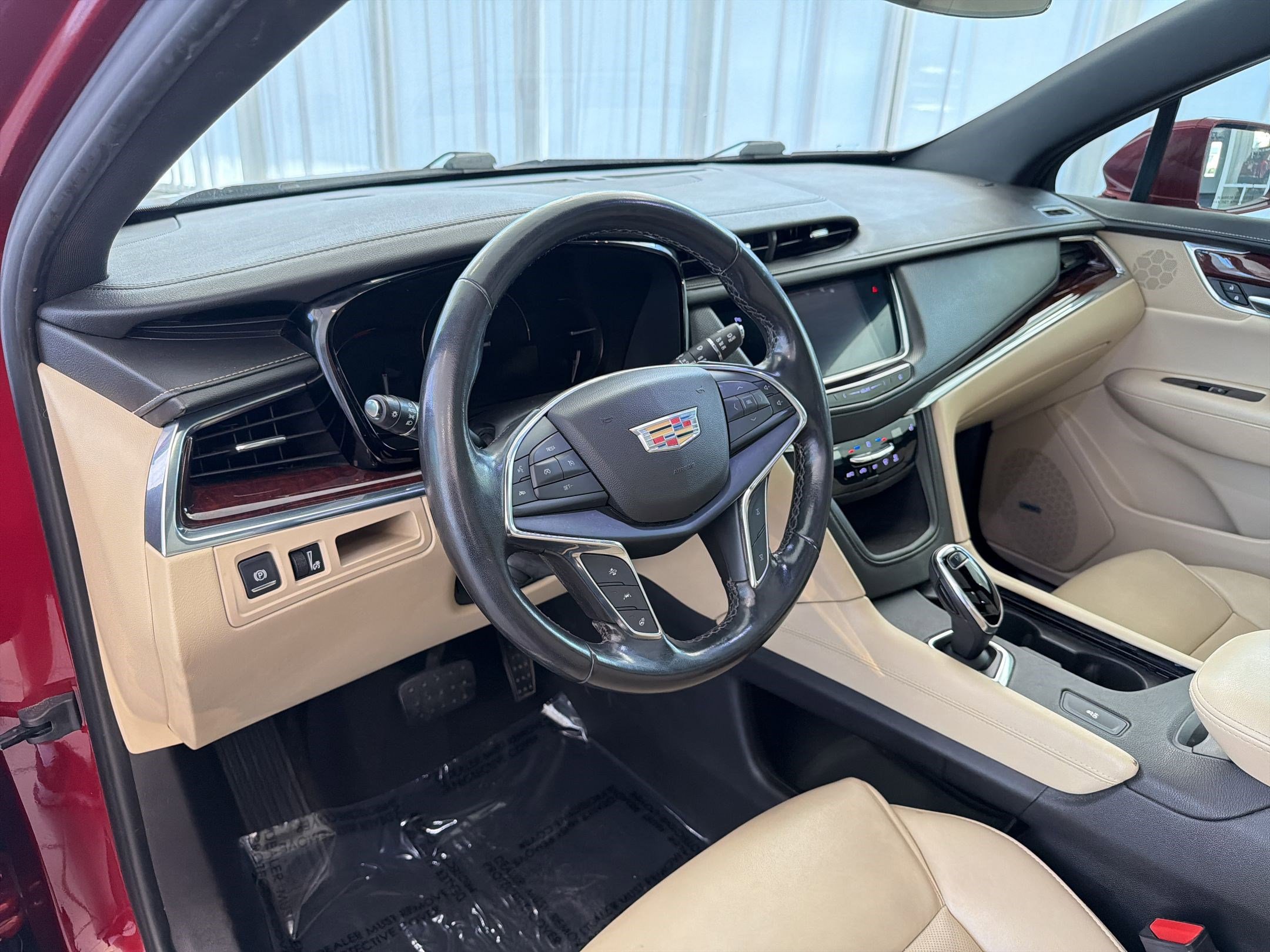 Used 2019 Cadillac XT5 Luxury image 4