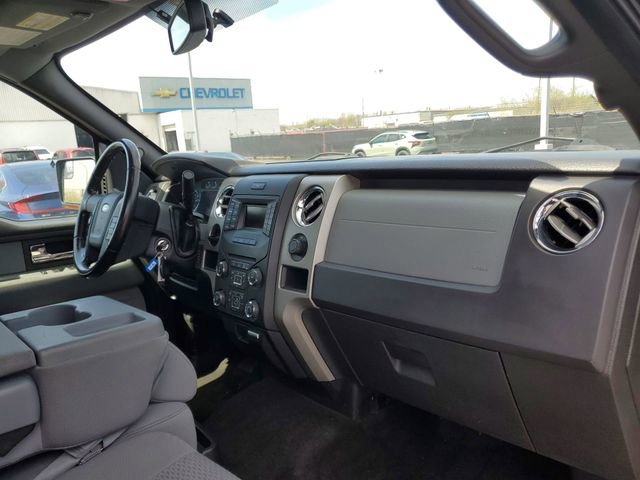Used 2013 Ford F150 XLT w/ Mid Equipment Group RWD image 25