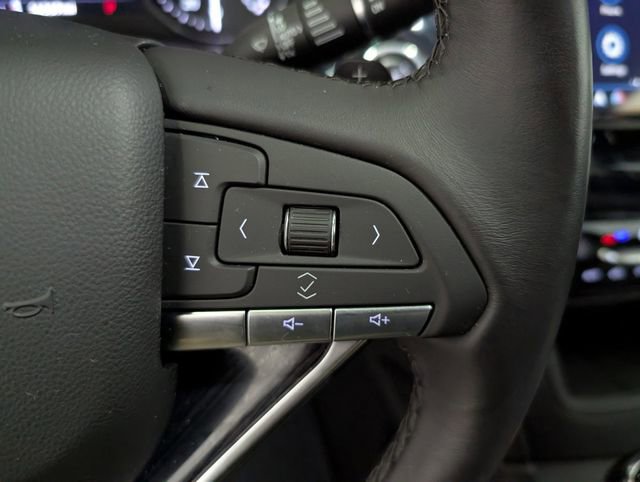 Used 2024 Cadillac XT6 Premium Luxury w/ Technology Package image 20