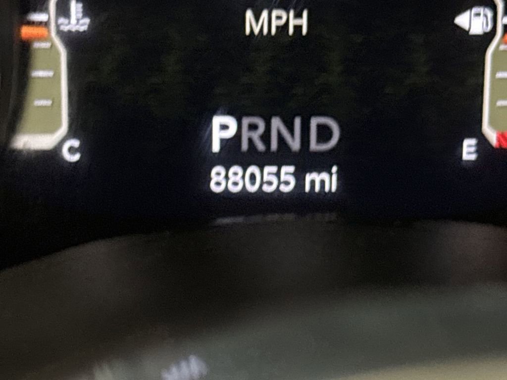 Used 2020 Jeep Wrangler Unlimited Sahara image 15