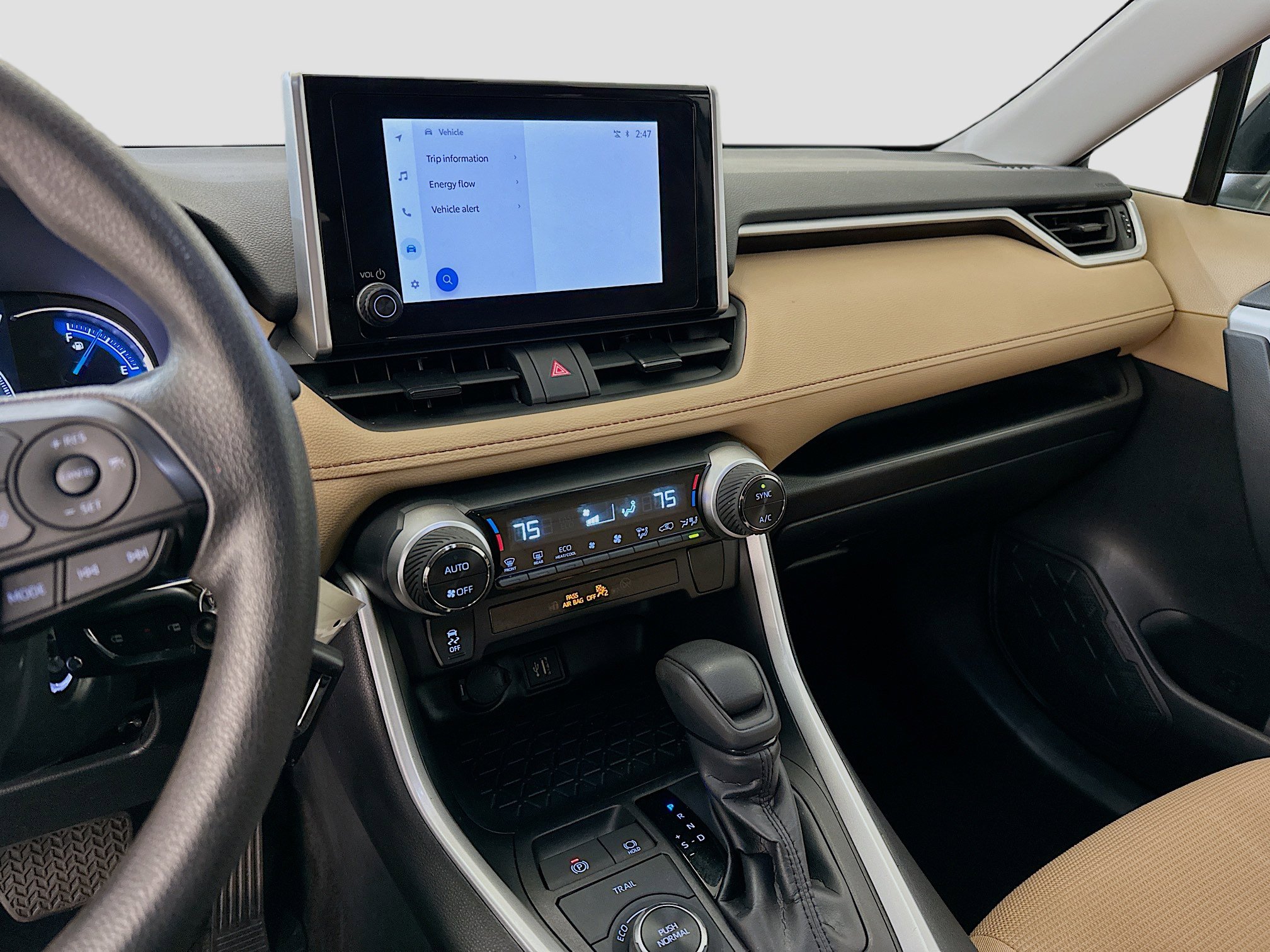 Used 2025 Toyota RAV4 LE image 26