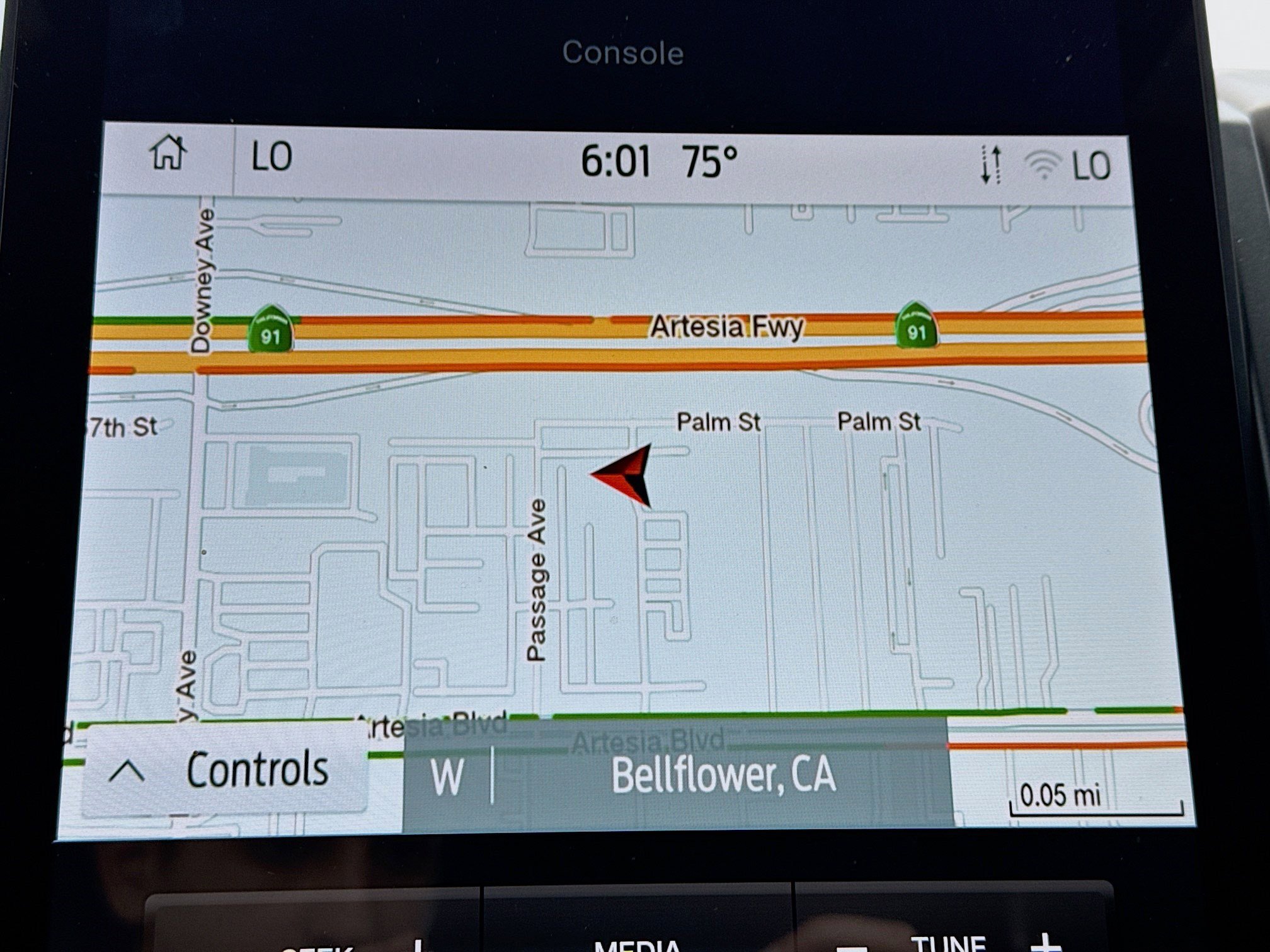 Used 2021 Ford F350 Platinum w/ FX4 Off-Road Package image 10