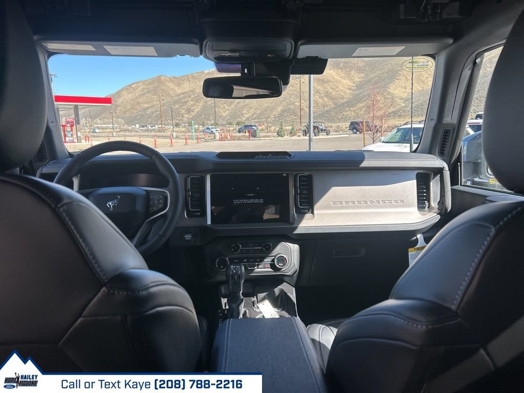 New 2025 Ford Bronco Outer Banks AWD/4WD image 22