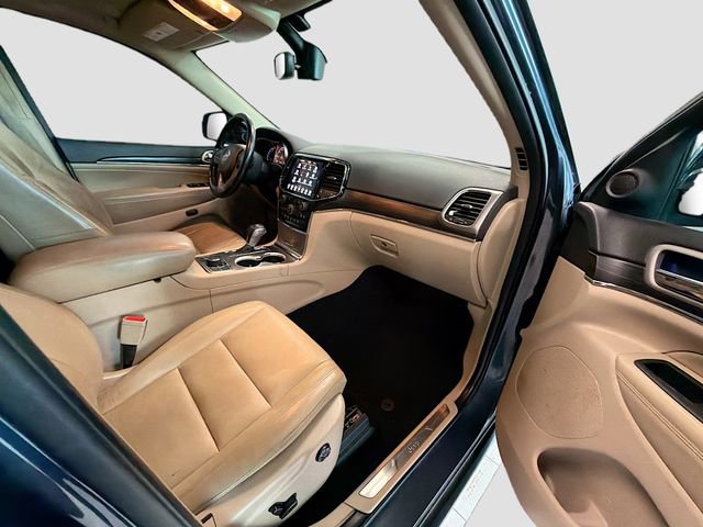 Used 2020 Jeep Grand Cherokee Limited image 28