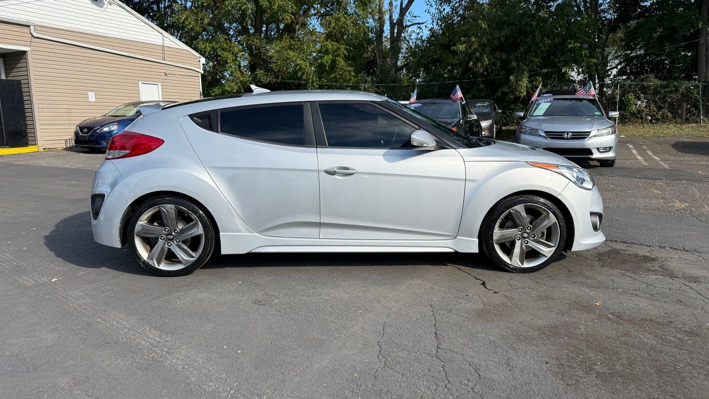 Used 2013 Hyundai Veloster Turbo image 6