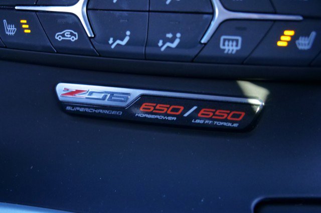 Used 2016 Chevrolet Corvette Z06 w/ 3LZ Preferred Equipment Group image 26