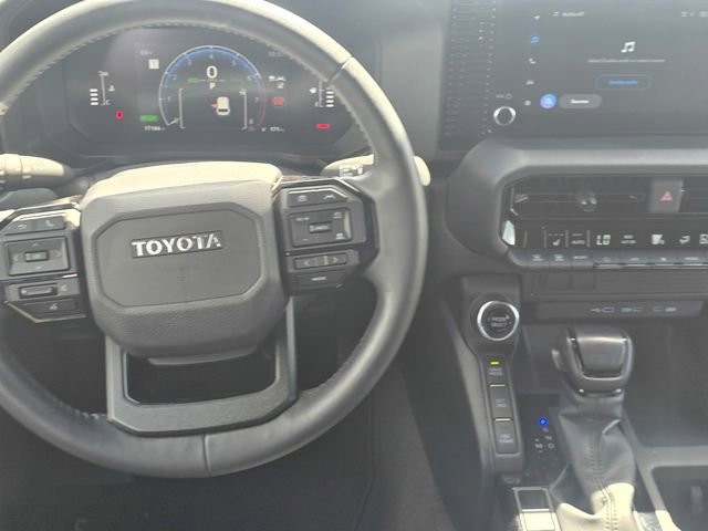 Used 2025 Toyota Land Cruiser 1958 image 15