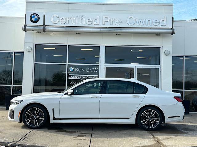 Certified 2022 BMW 740i xDrive w/ M Sport Package image 6