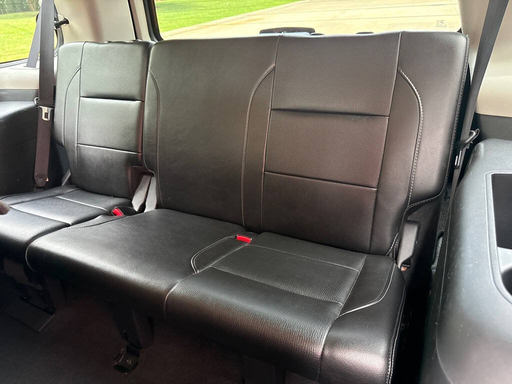 Used 2014 Nissan Armada Platinum AWD/4WD image 11