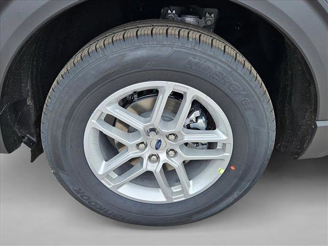 New 2026 Ford Explorer Active w/ Active Comfort Package image 10