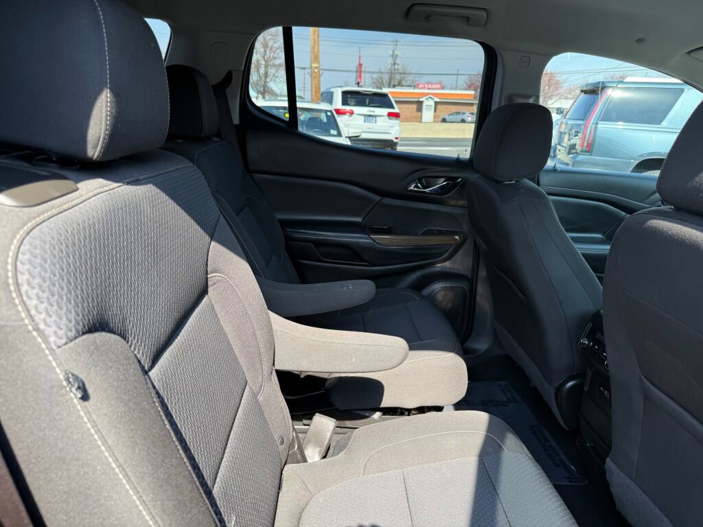 Used 2021 GMC Acadia SLE AWD/4WD image 26