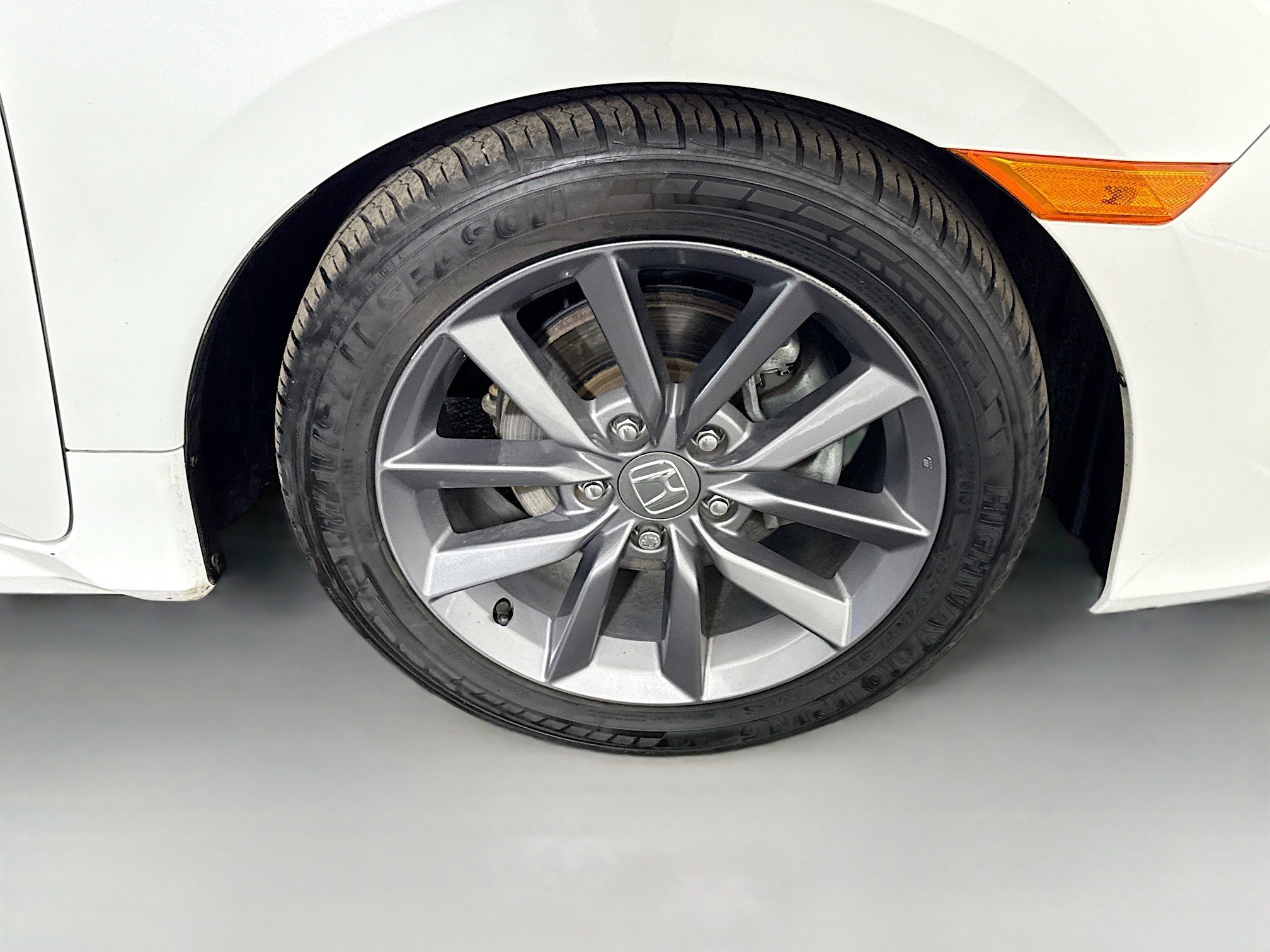 Used 2019 Honda Civic EX image 32