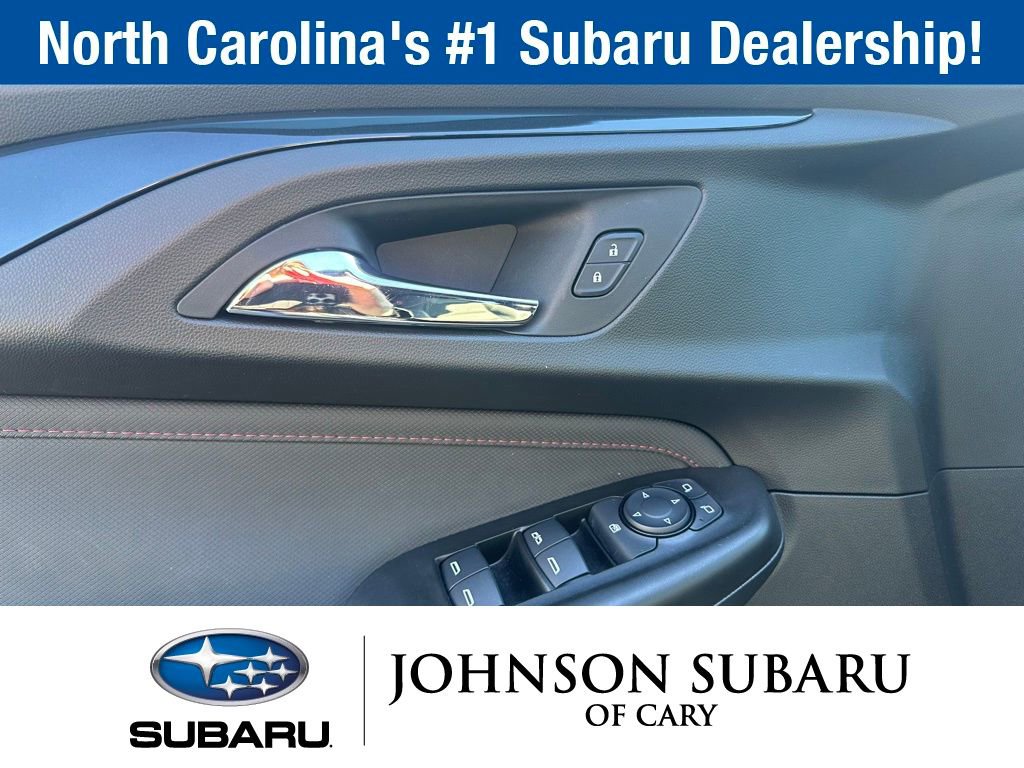 Used 2023 Chevrolet TrailBlazer RS w/ Sun and Liftgate Package image 18