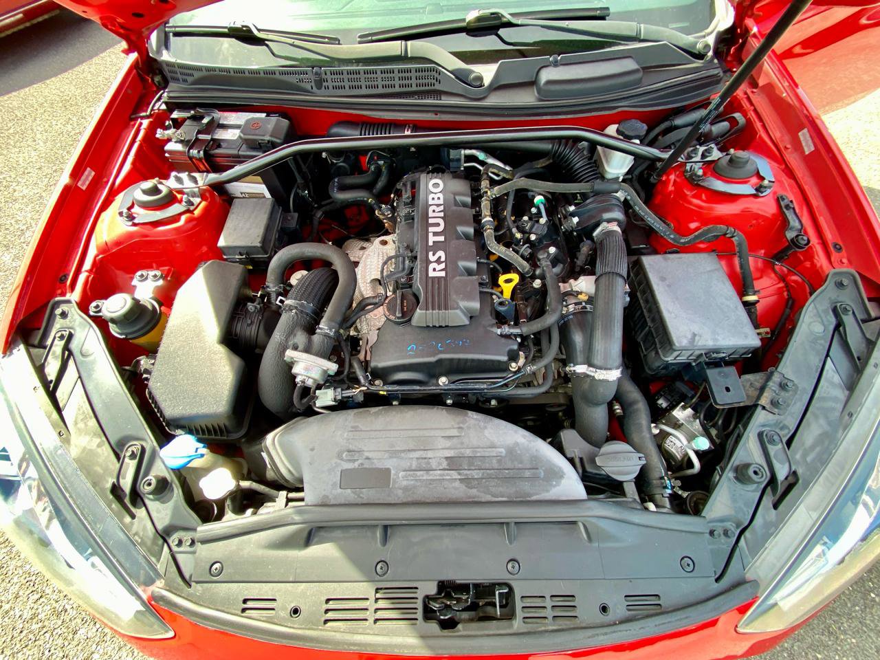 Used 2014 Hyundai Genesis 2.0T image 12