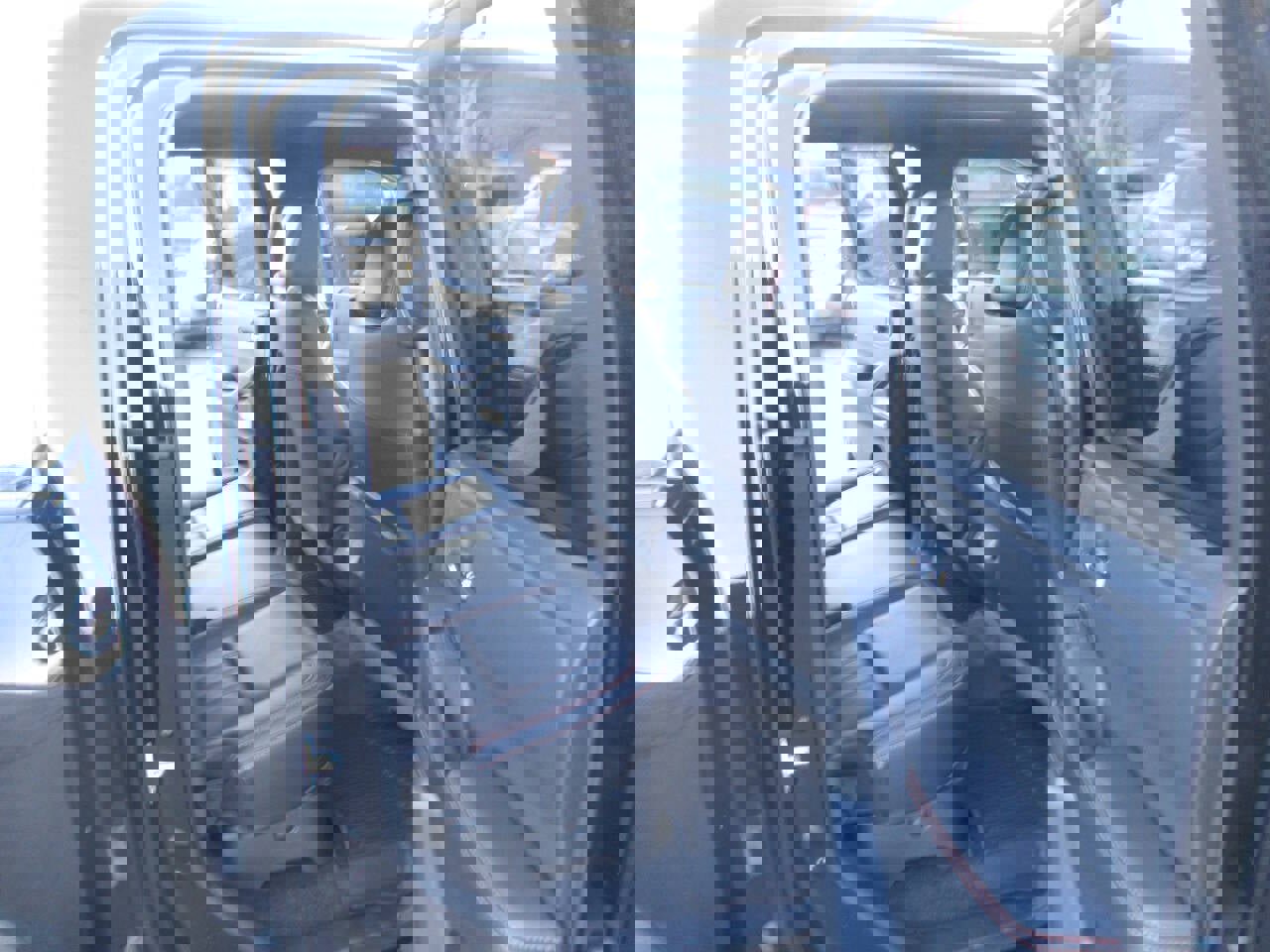 Used 2023 Nissan Frontier PRO-4X w/ Pro-4X Premium Package image 28