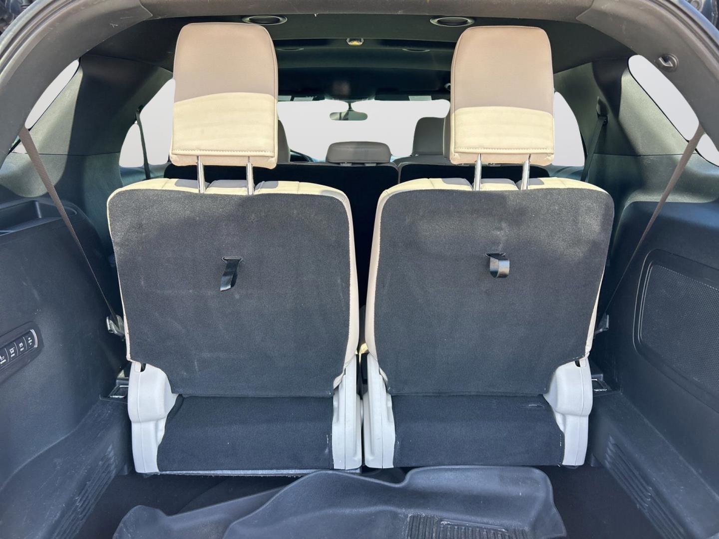 Used 2019 Ford Explorer Limited w/ Class III Trailer Tow Package FWD image 34