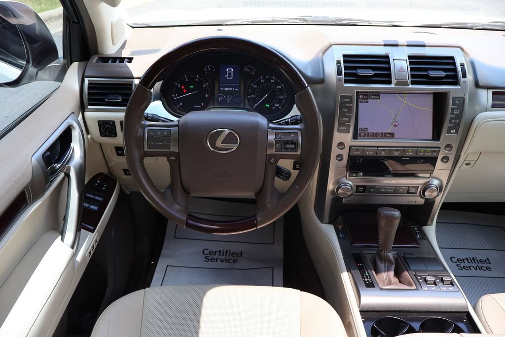 Used 2019 Lexus GX 460 Premium w/ Premium Package AWD/4WD image 5