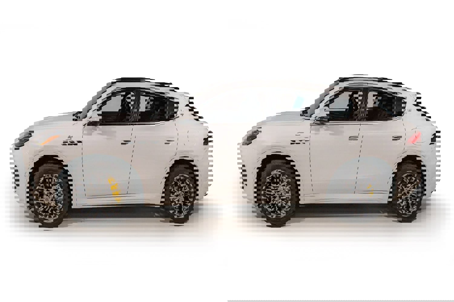 Used 2024 Maserati Grecale GT image 4