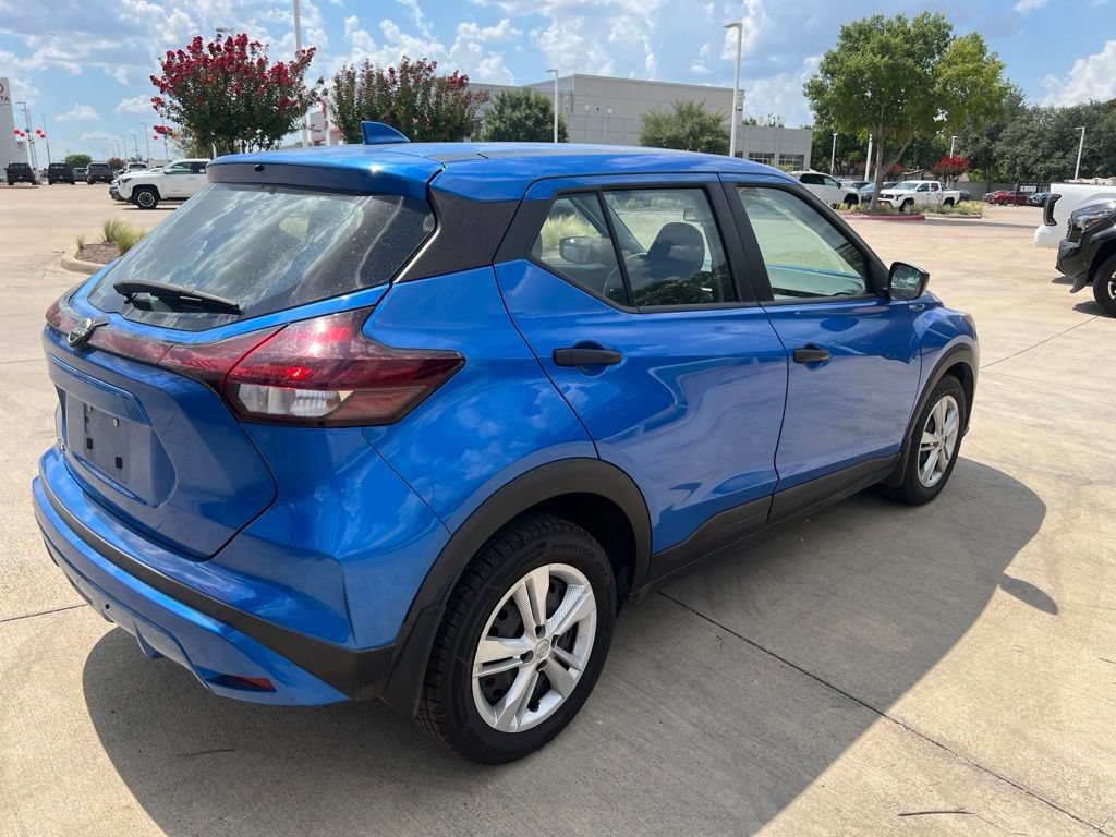 Used 2023 Nissan Kicks S FWD image 12