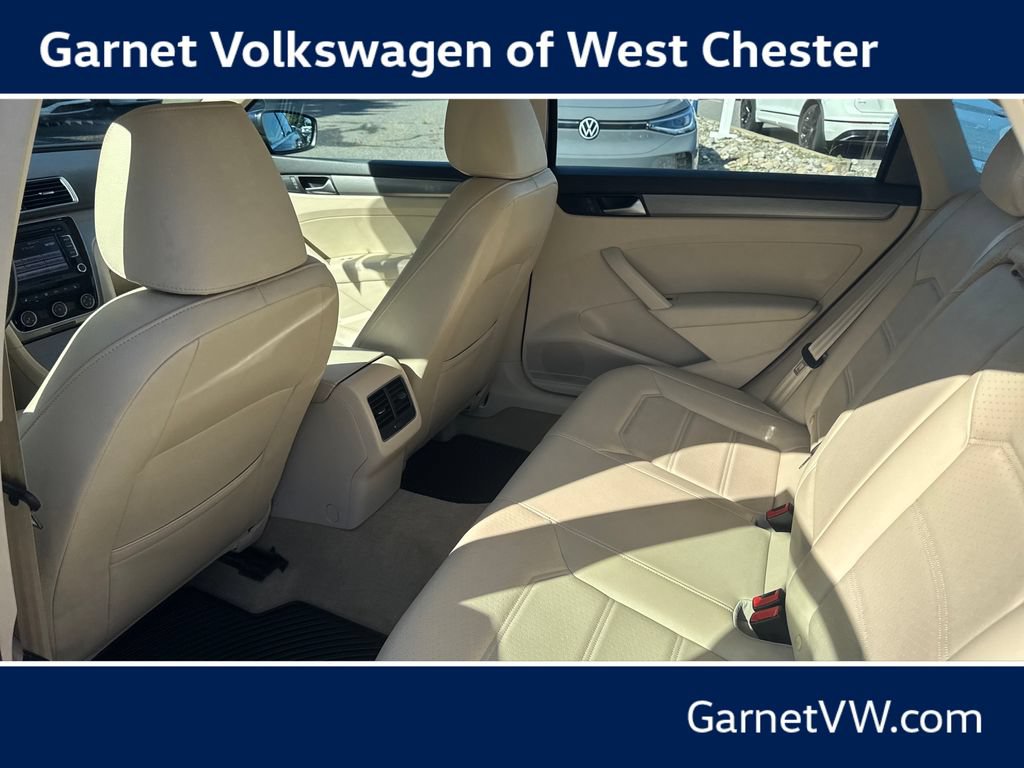 Used 2015 Volkswagen Passat TDI SE FWD image 24