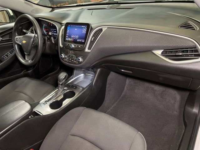 Used 2024 Chevrolet Malibu LT image 58