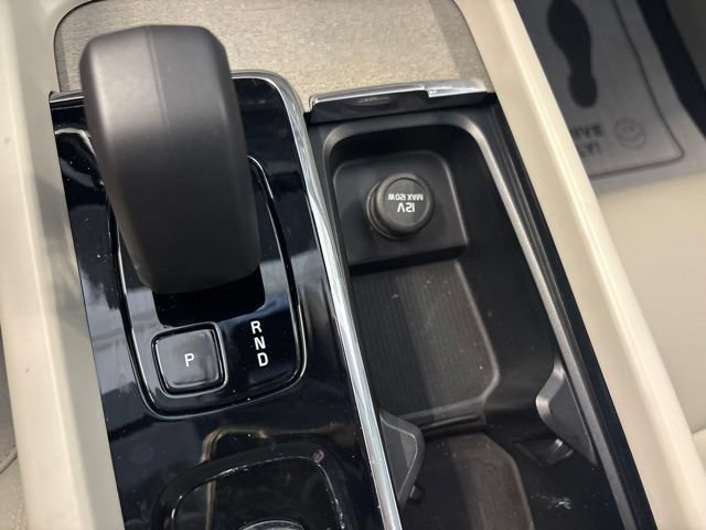 Used 2023 Volvo XC60 B5 Plus w/ Protection Package Premier FWD image 45