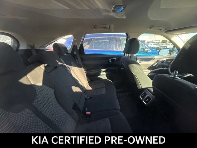 Certified 2022 Kia Sorento LX FWD image 6