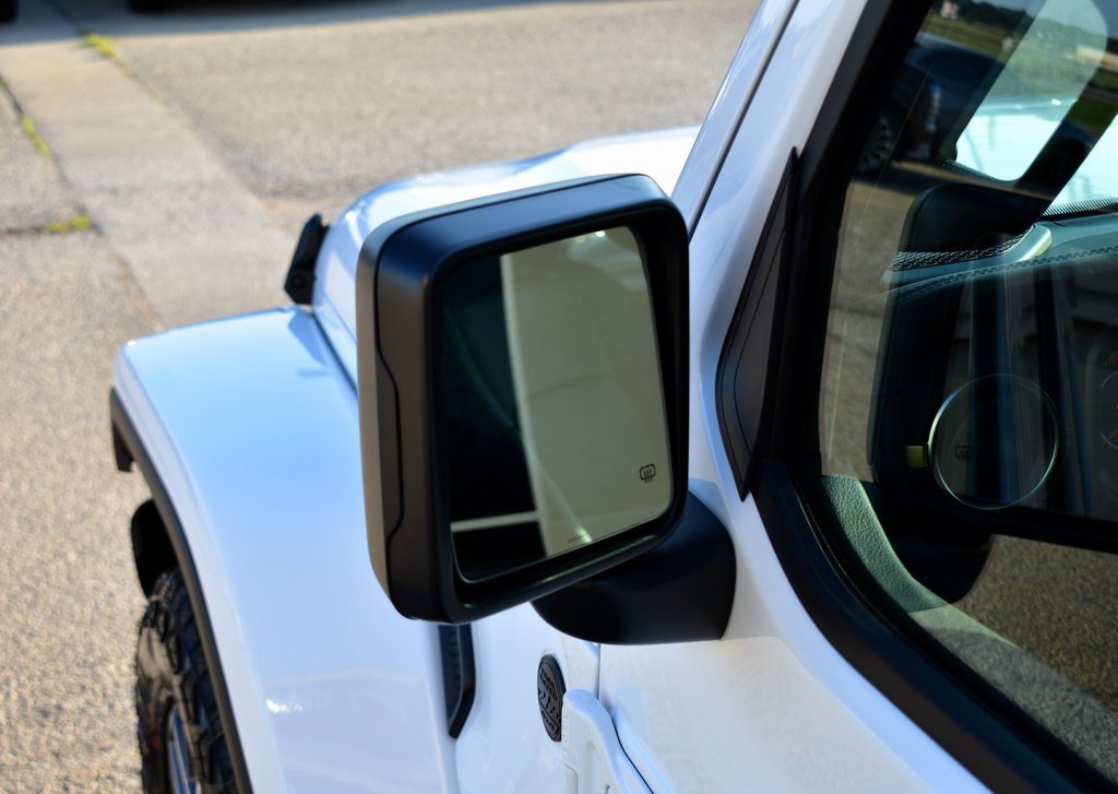 New 2025 Jeep Wrangler Sahara image 14