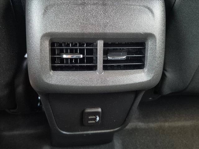 Used 2023 Chevrolet Equinox LS w/ LS Convenience Package FWD image 16