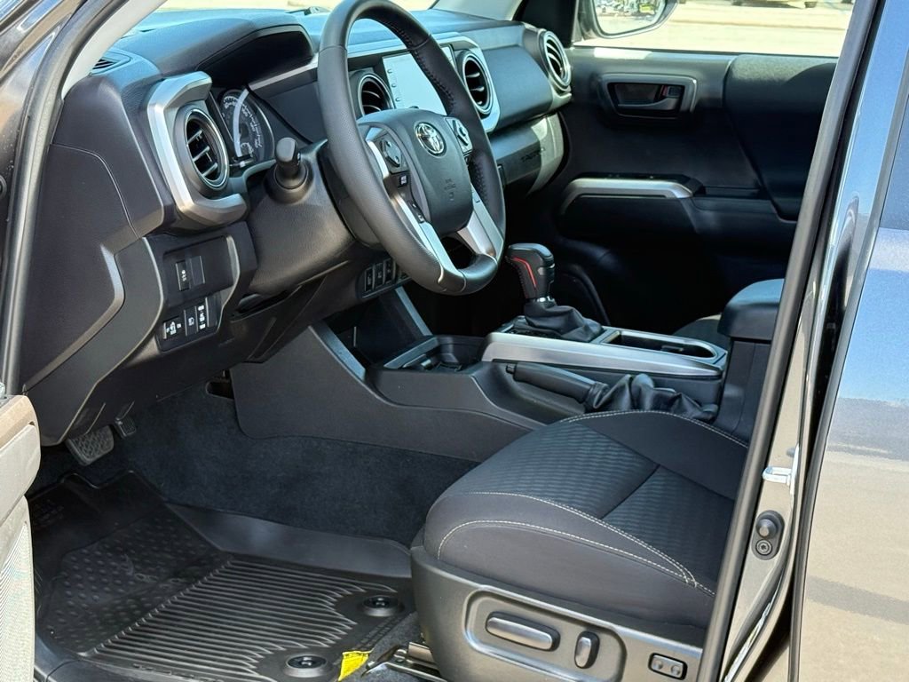 Used 2023 Toyota Tacoma 4x4 Double Cab w/ Trail Edition image 6