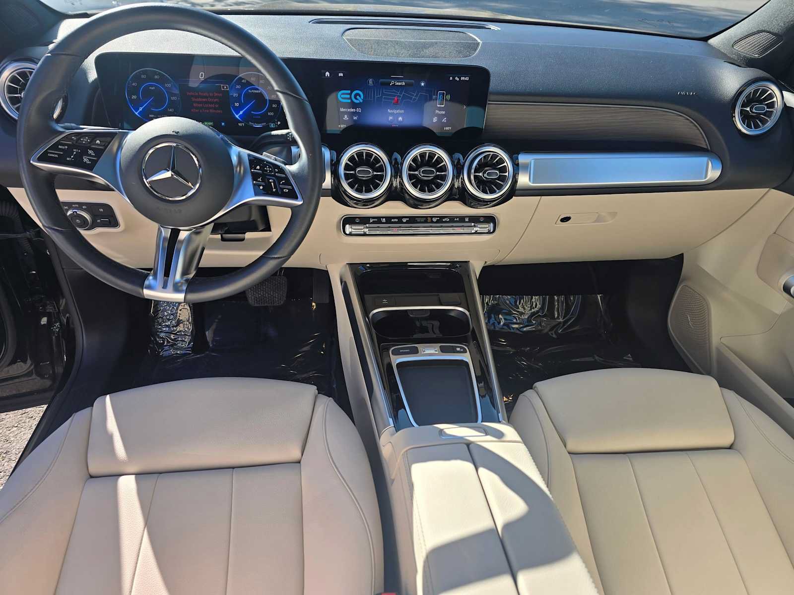 Used 2024 Mercedes-Benz EQB 250+ image 21