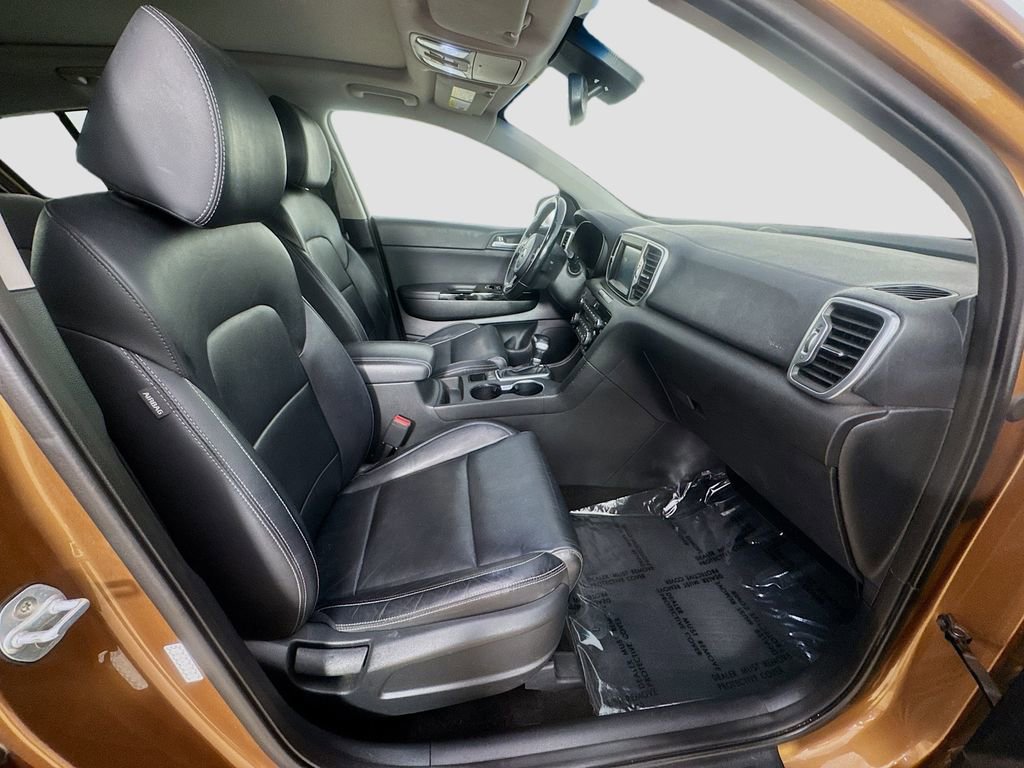 Used 2019 Kia Sportage EX w/ EX Premium Package image 34
