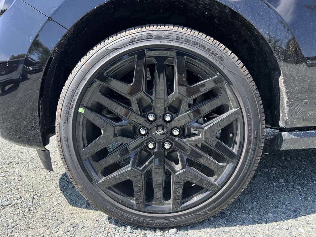 New 2027 Ford Expedition Max Platinum w/ Stealth Performance Package AWD/4WD image 12