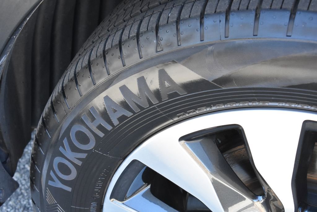 Used 2023 Subaru Outback Limited AWD/4WD image 31