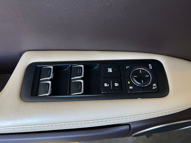 Used 2016 Lexus RX 350 FWD w/ Luxury Package image 30