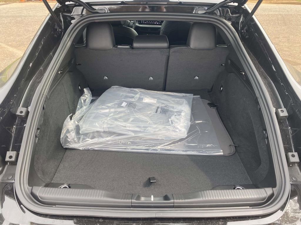 New 2026 Dodge Charger Scat Pack w/ Blacktop Package image 9