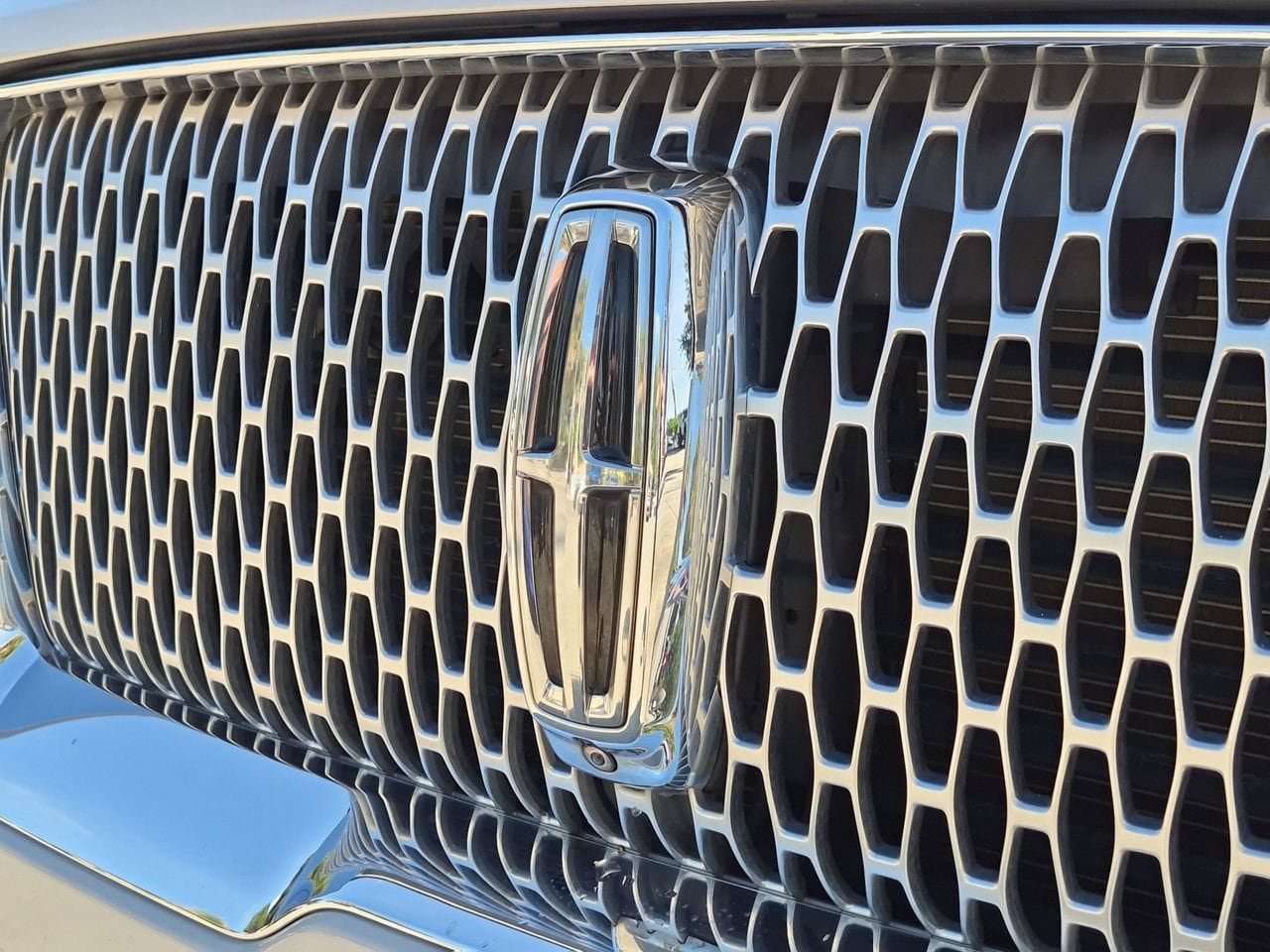 Used 2020 Lincoln Navigator Reserve w/ Luxury Package AWD/4WD image 5