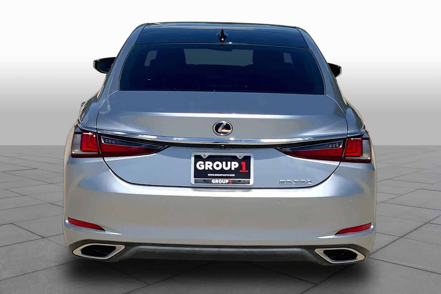 Used 2022 Lexus ES 350 w/ Premium Package FWD image 5