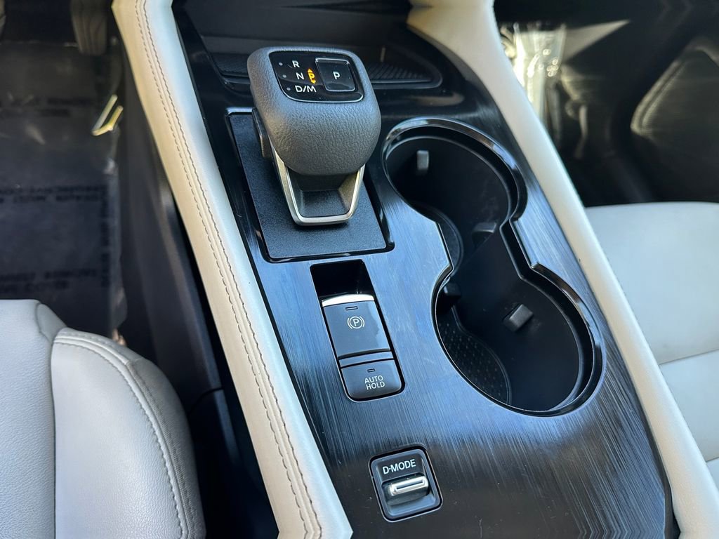 Used 2023 Nissan Rogue SL w/ SL Premium Package FWD image 29