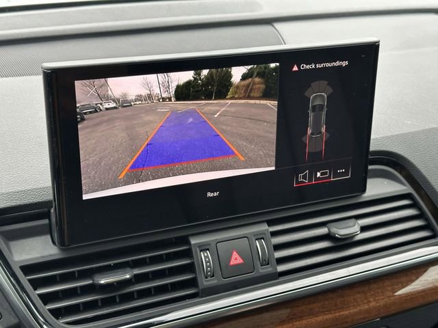 Used 2023 Audi Q5 2.0T Premium w/ Convenience Package image 29