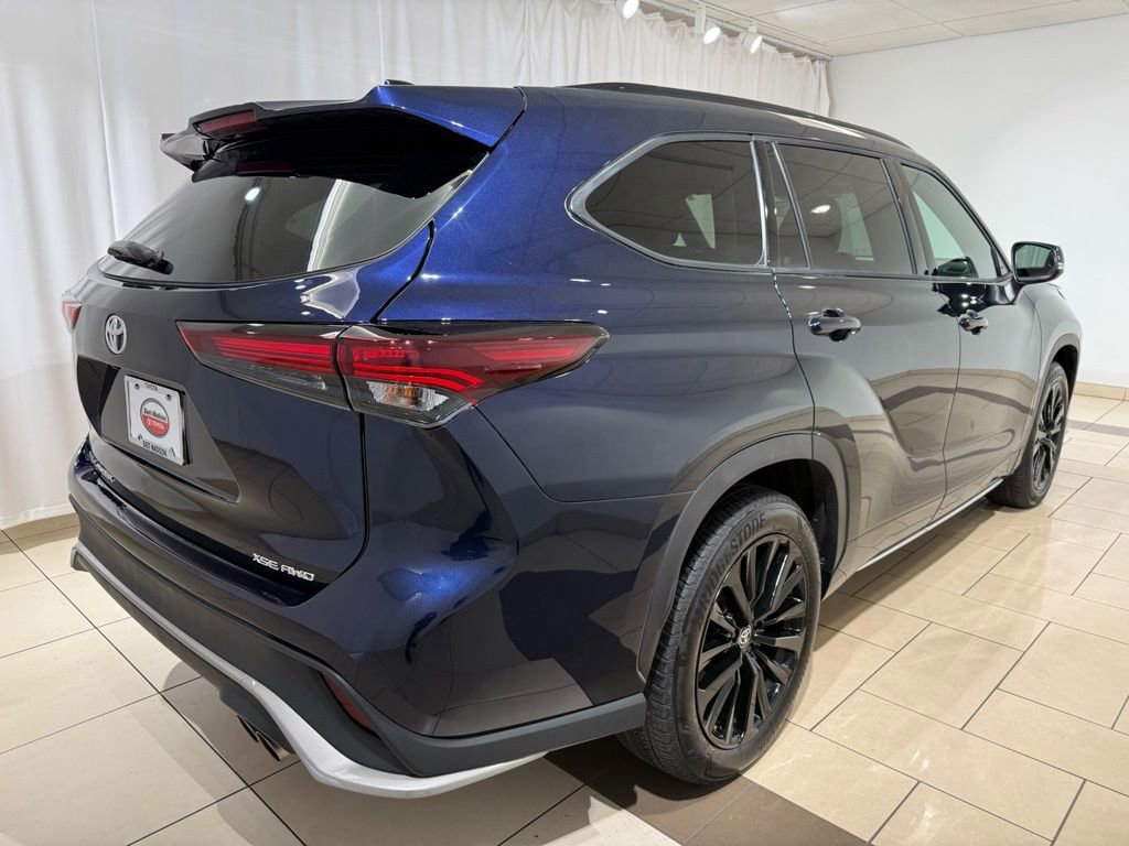 Certified 2025 Toyota Highlander XSE image 5