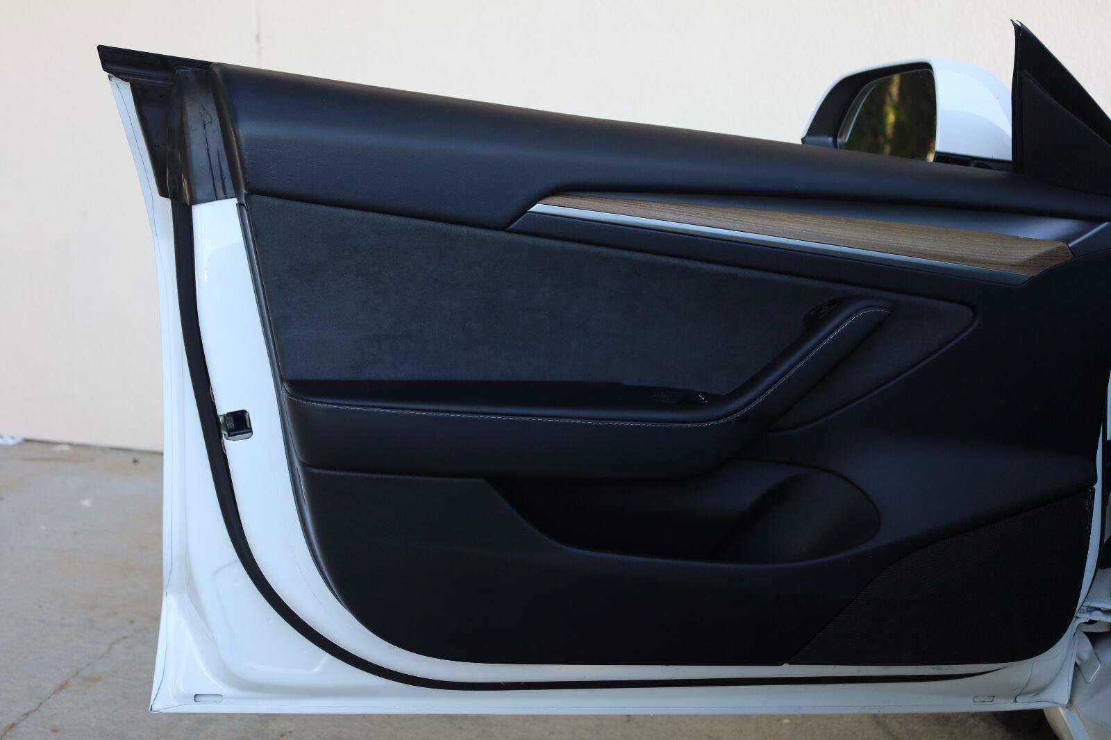 Used 2021 Tesla Model 3 Standard Range Plus RWD image 15