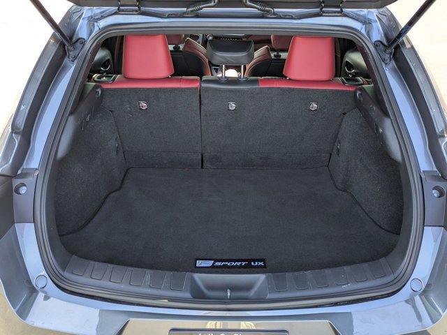 Used 2019 Lexus UX 200 F Sport image 10