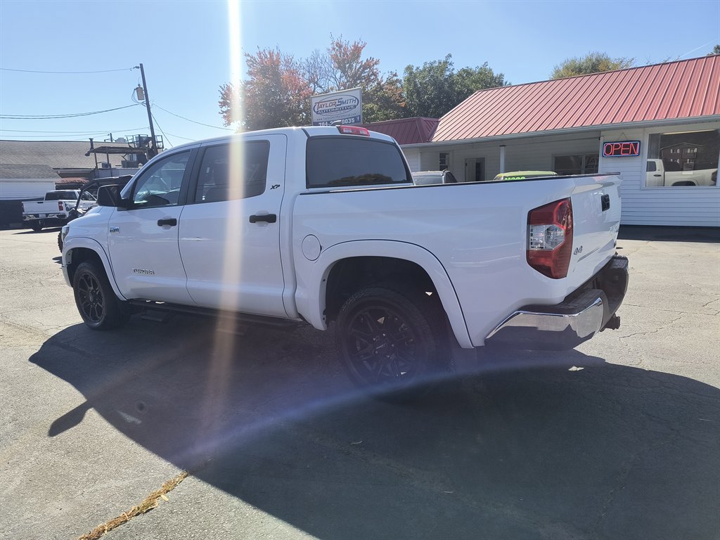 Used 2021 Toyota Tundra SR5 image 3