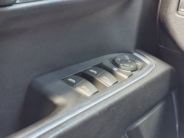 Used 2023 Chevrolet Silverado 1500 RST AWD/4WD image 16