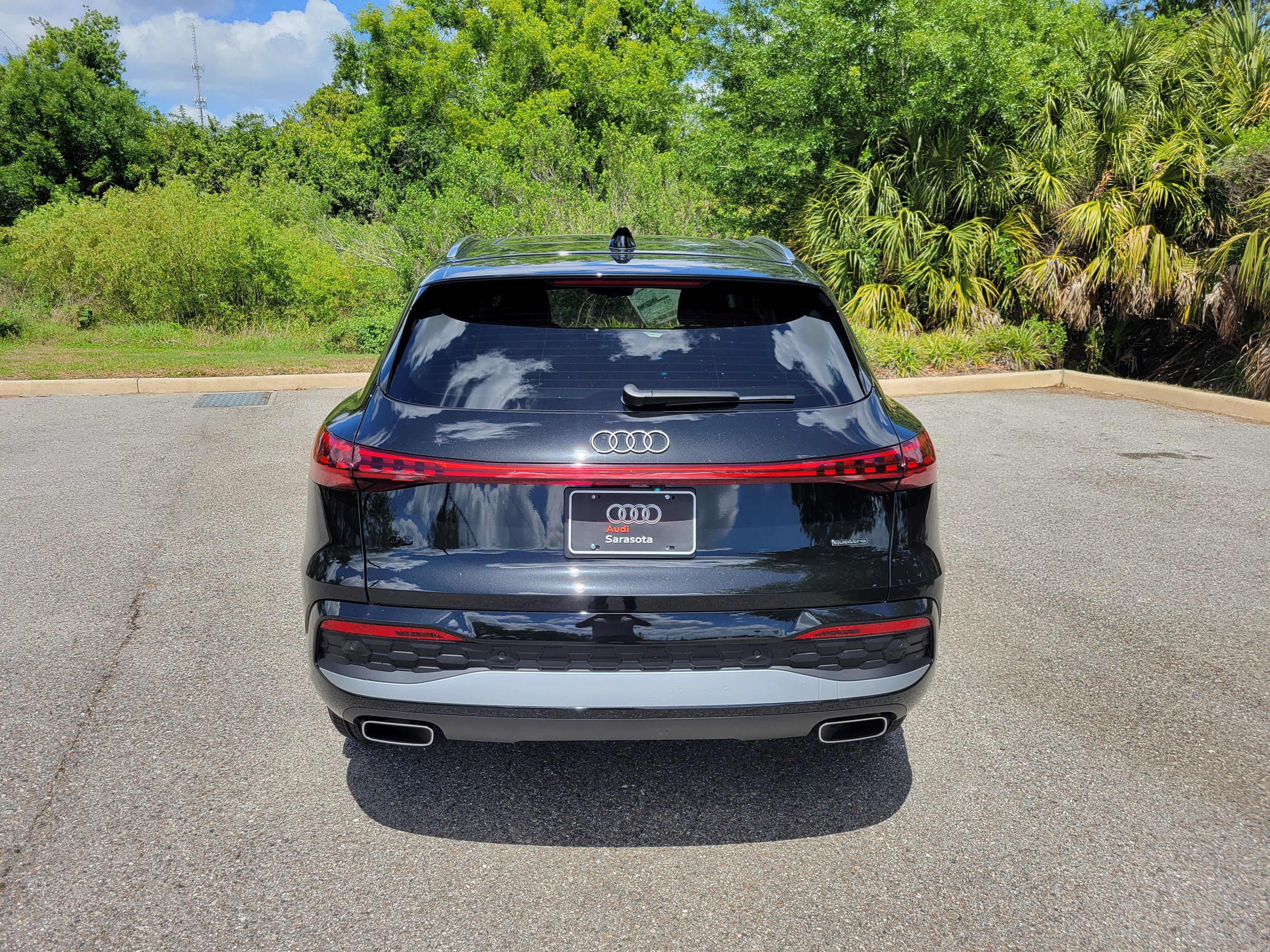 New 2026 Audi Q5 Premium image 5