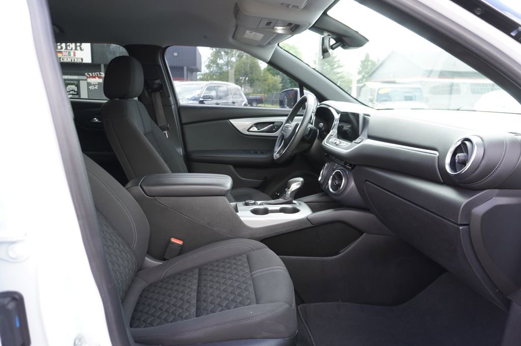 Used 2021 Chevrolet Blazer LT FWD image 9