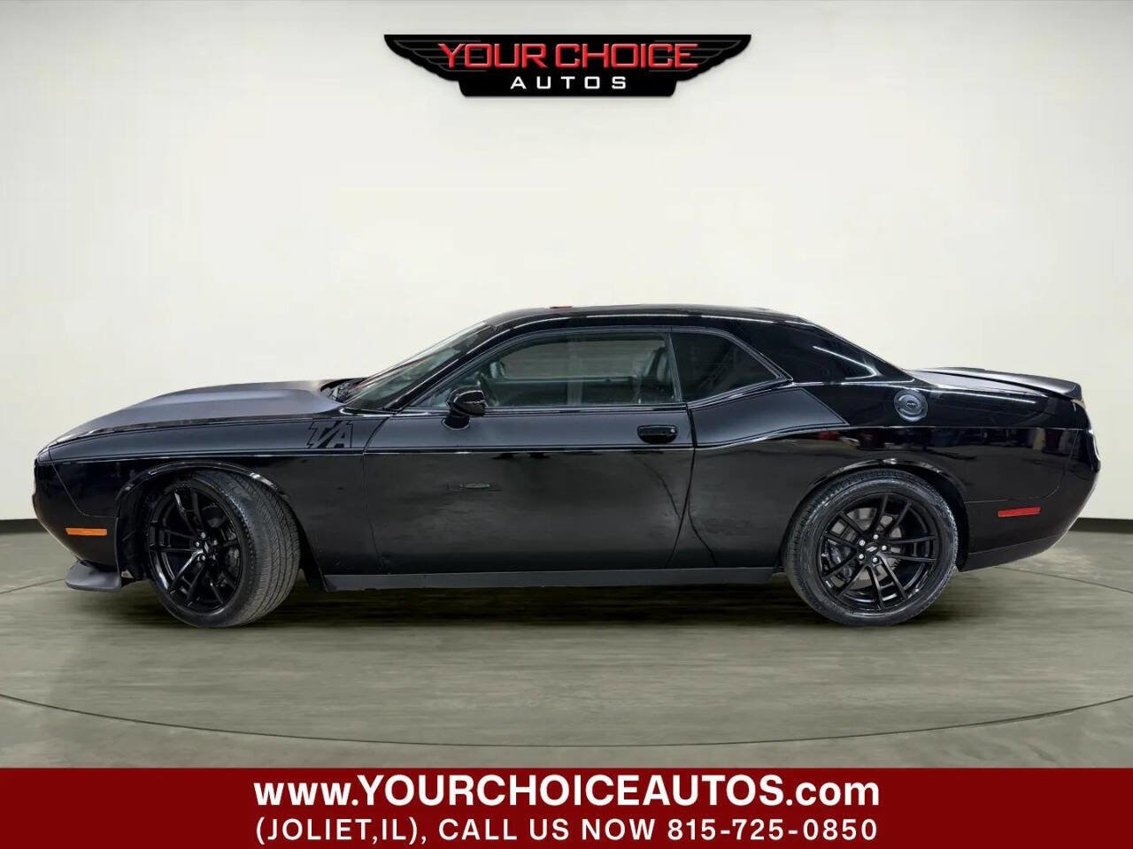 Used 2023 Dodge Challenger R/T Scat Pack w/ T/A Package RWD image 3