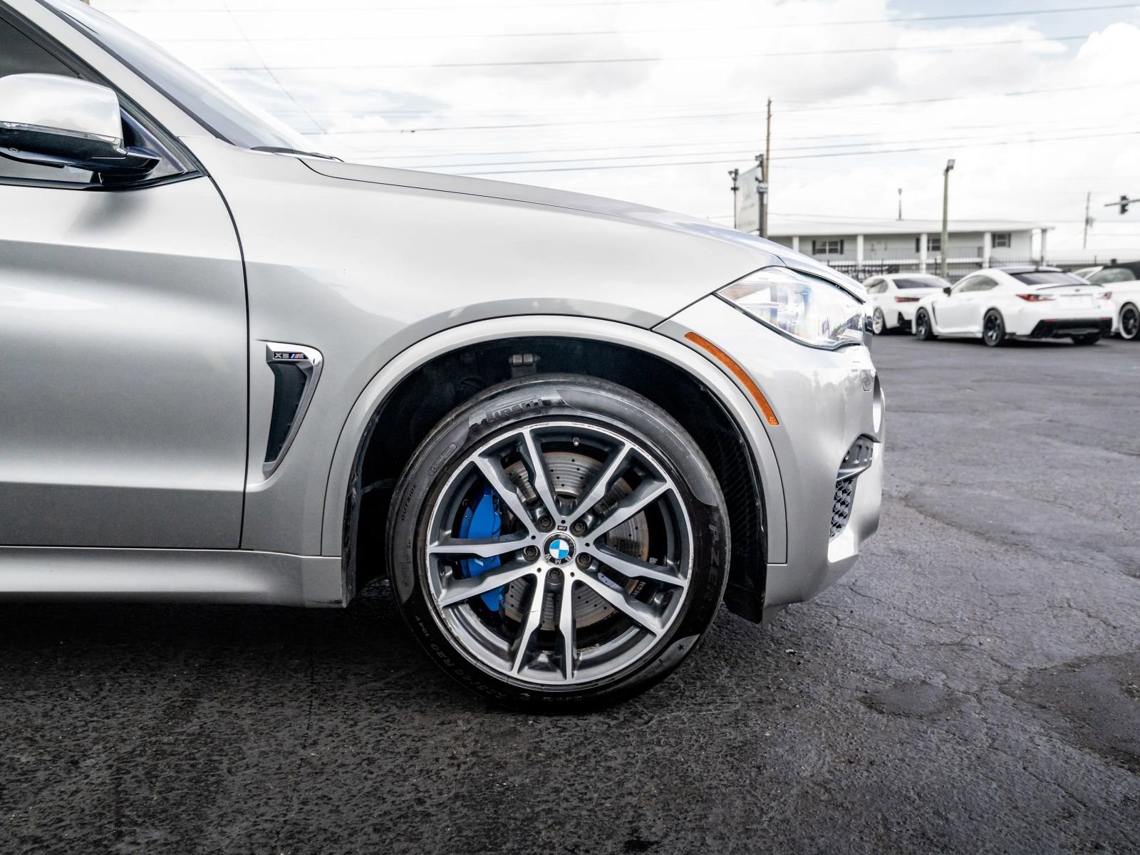 Used 2017 BMW X5 M AWD/4WD image 12