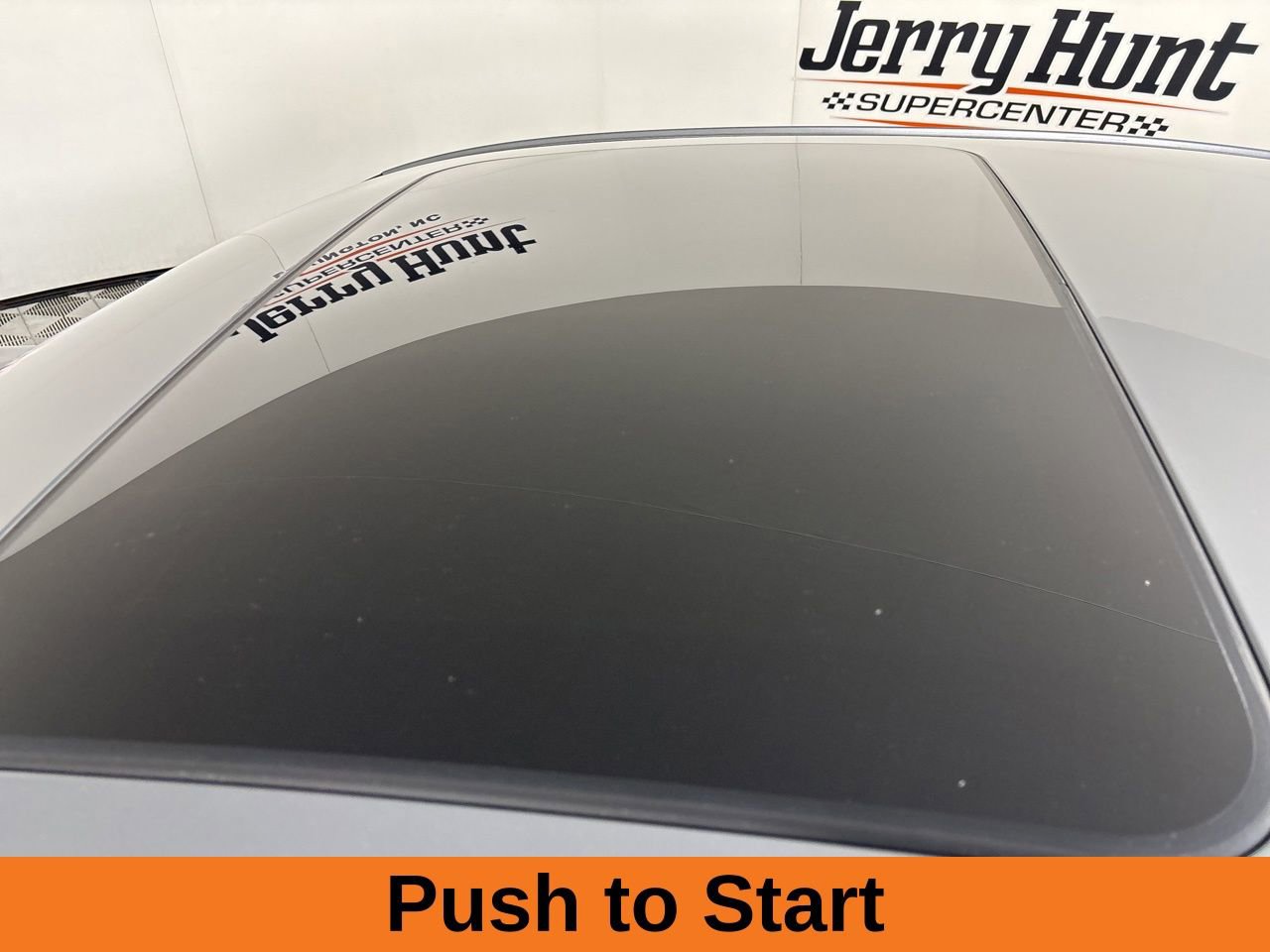 Used 2025 BMW 330i xDrive Sedan AWD/4WD image 8